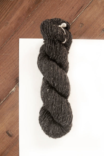 Handspun Sheepwool from the Himalayas undyed and organic.