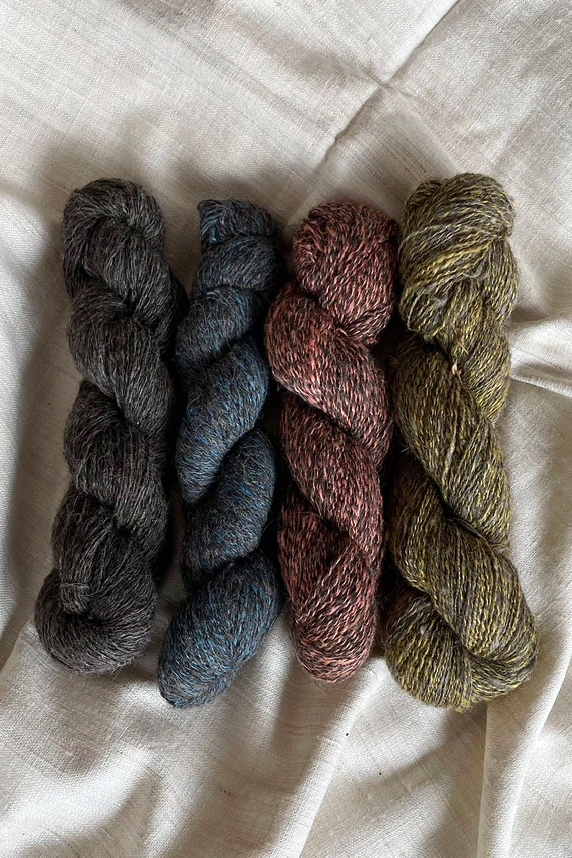 Journey Yarn Grey