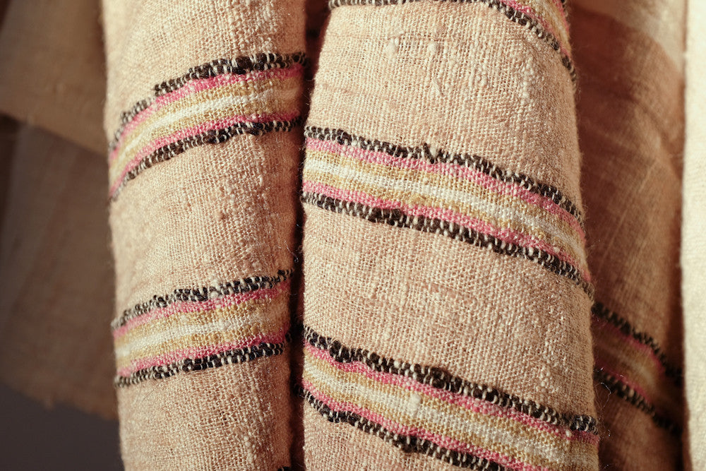 scarf, eri silk, sustainable and natural fibers, organic, ethical fashion, slow faschion,natural dyes, handspun, handspunyarn