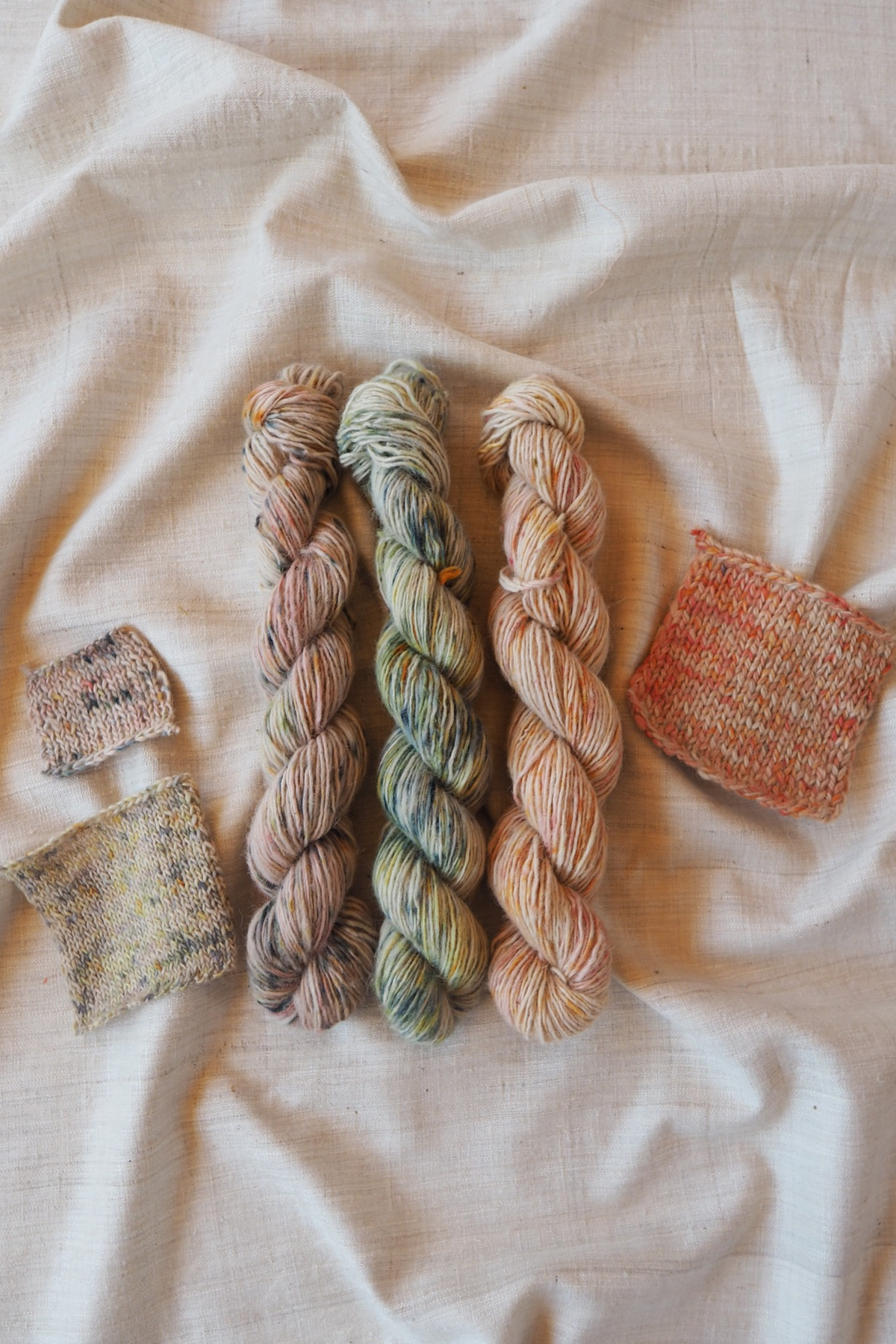 Nomadic Fibers Garn Burgunder