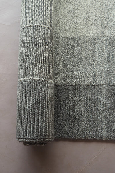 Tsug Den Carpet Ombre