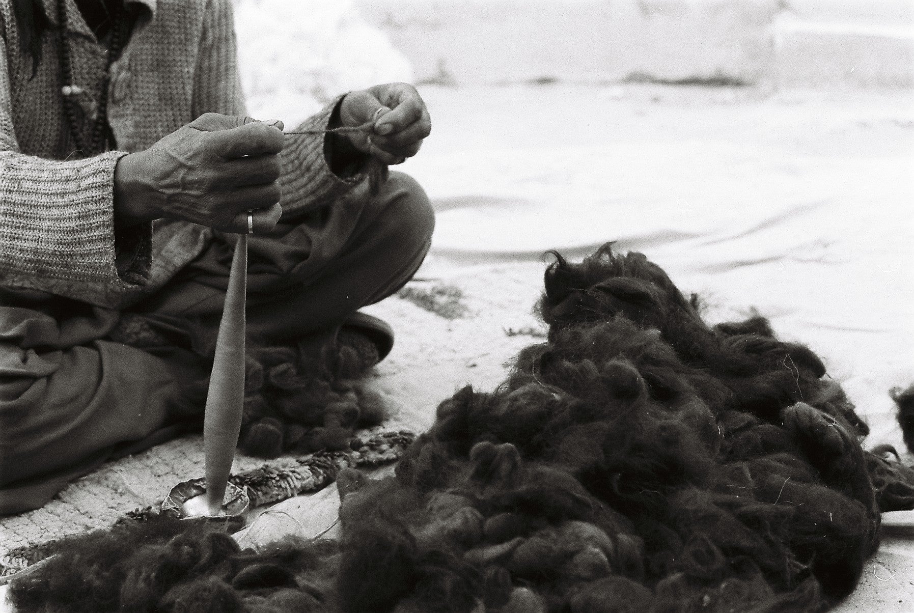 Nomadic Fibers Yarn Dark Grey