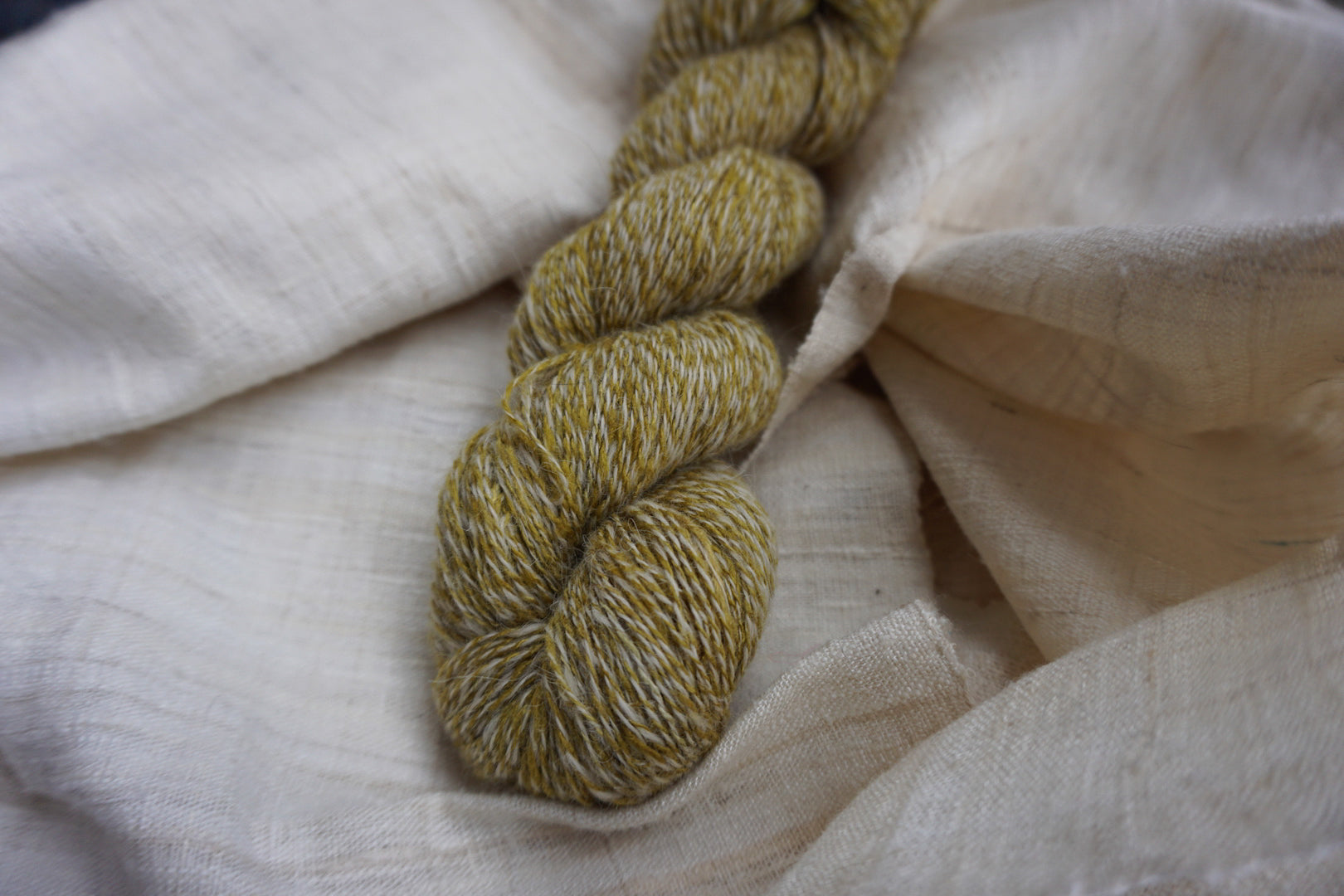 Journey Garn Zwiebelschalen Weiss