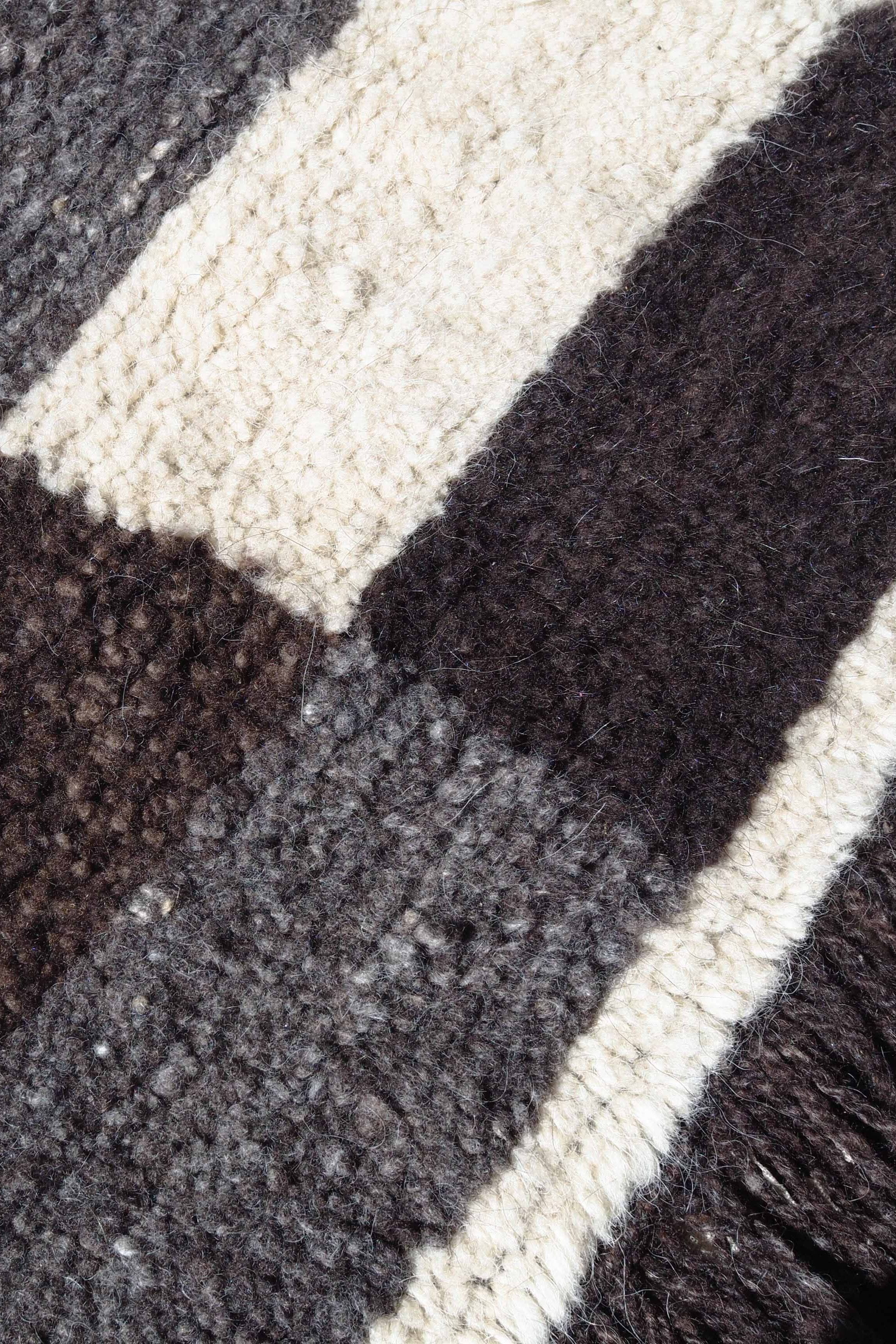 Tsug Den Mini Tubji I