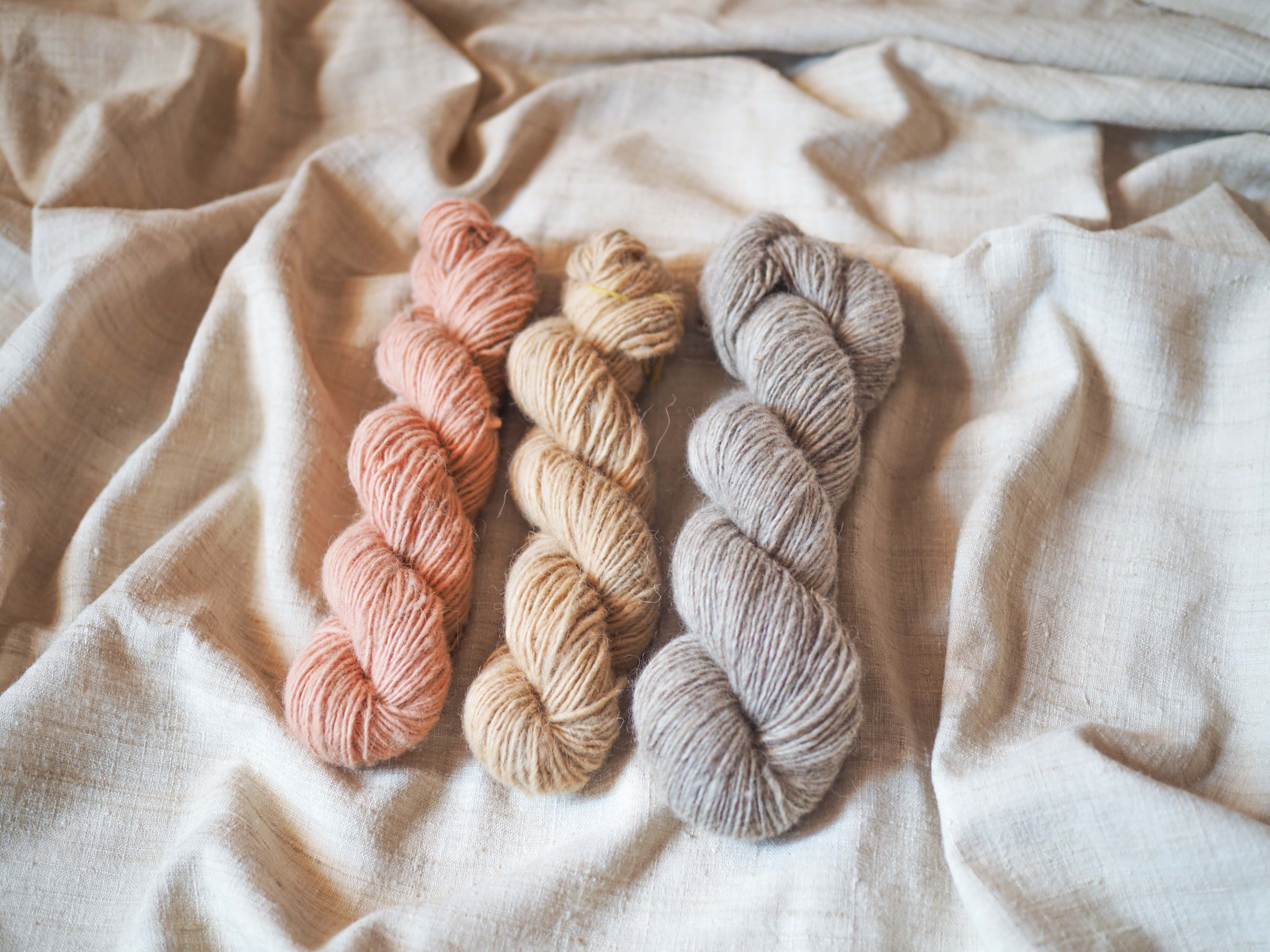 Nomadic Fibers Yarn Beige