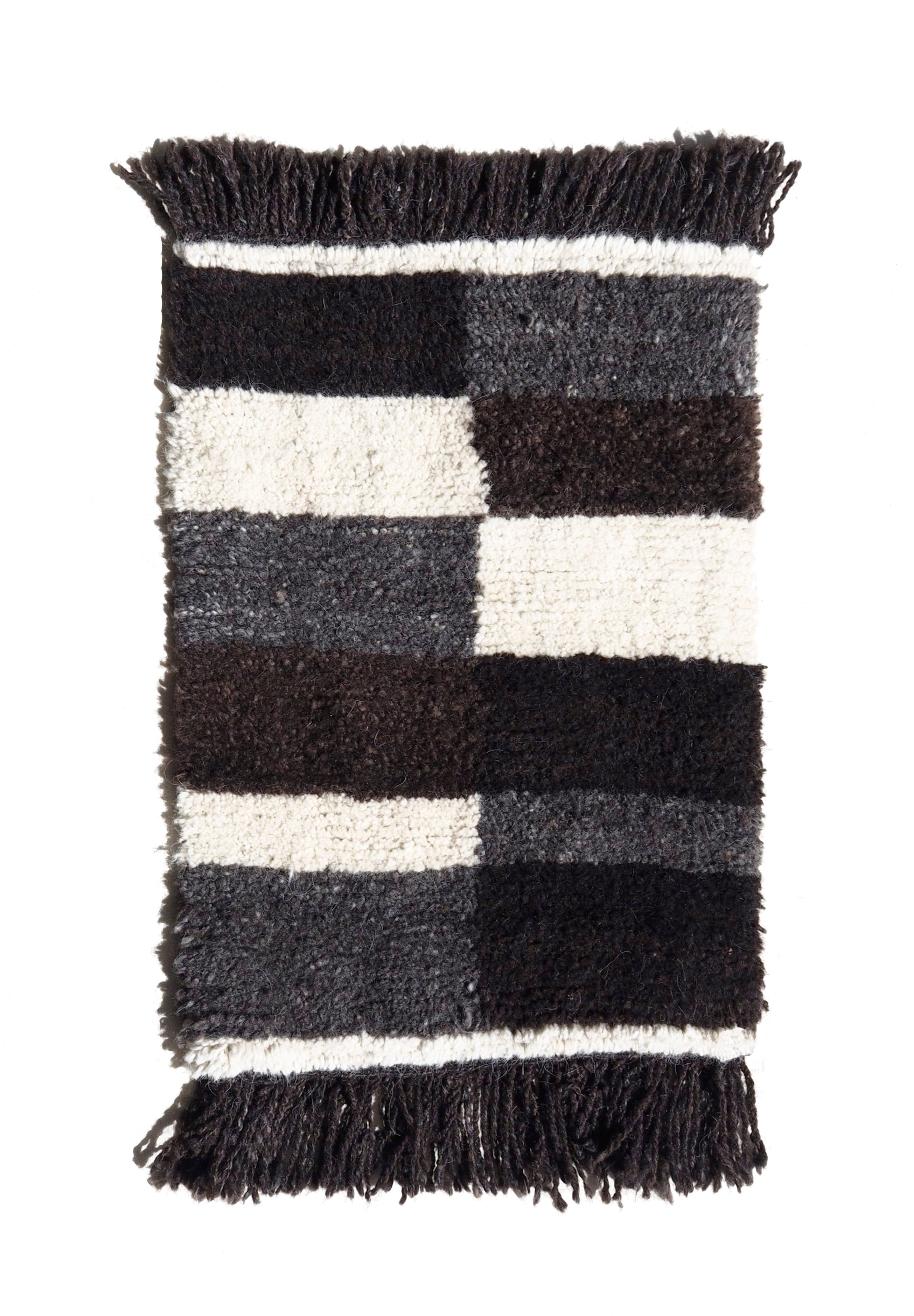 Tsug Den Mini Tubji I